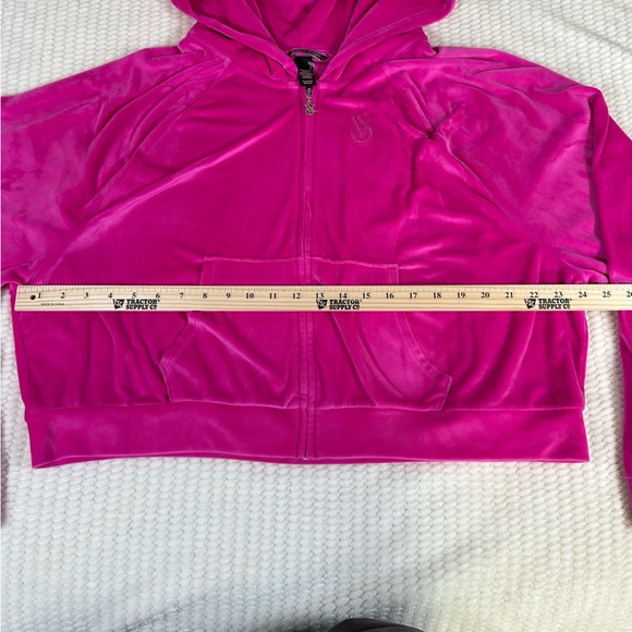 Victoria Secret Womens Full Zip Vibrant Pink Velour Hoodie XL Crop Short - Picture 9 of 10